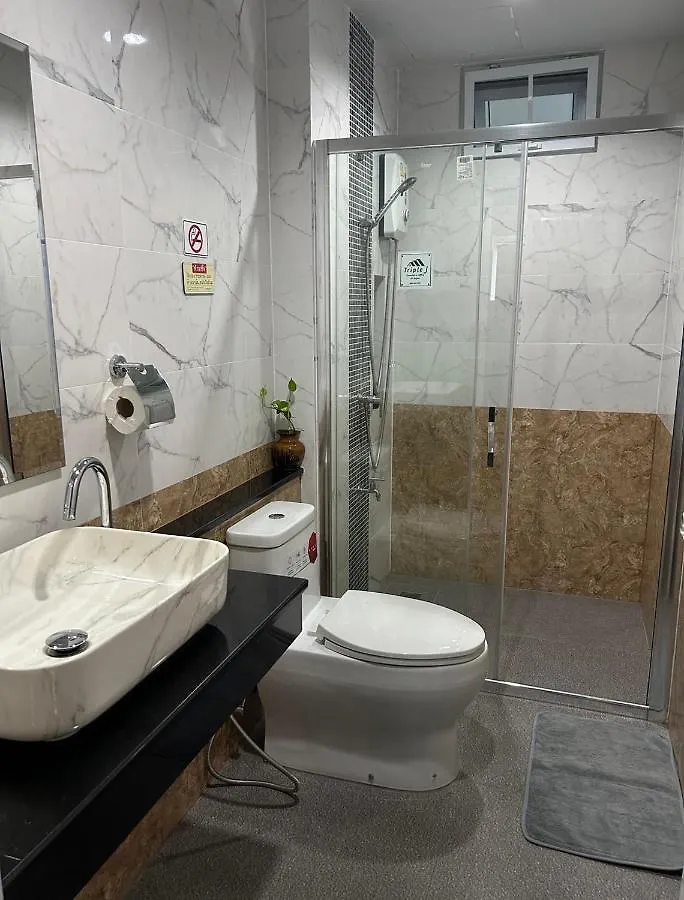 *** Hotel Triple J Hometel Bang Tao Beach  Thailand