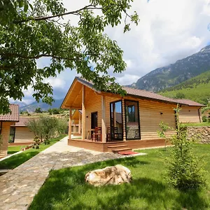 bujtina-kapinova.albaniahotels.org/